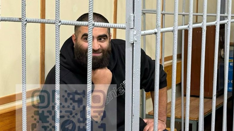 Арест блогера Арсена Маркаряна: чем он известен, скандальные высказывания, уголовное дело и обвинения