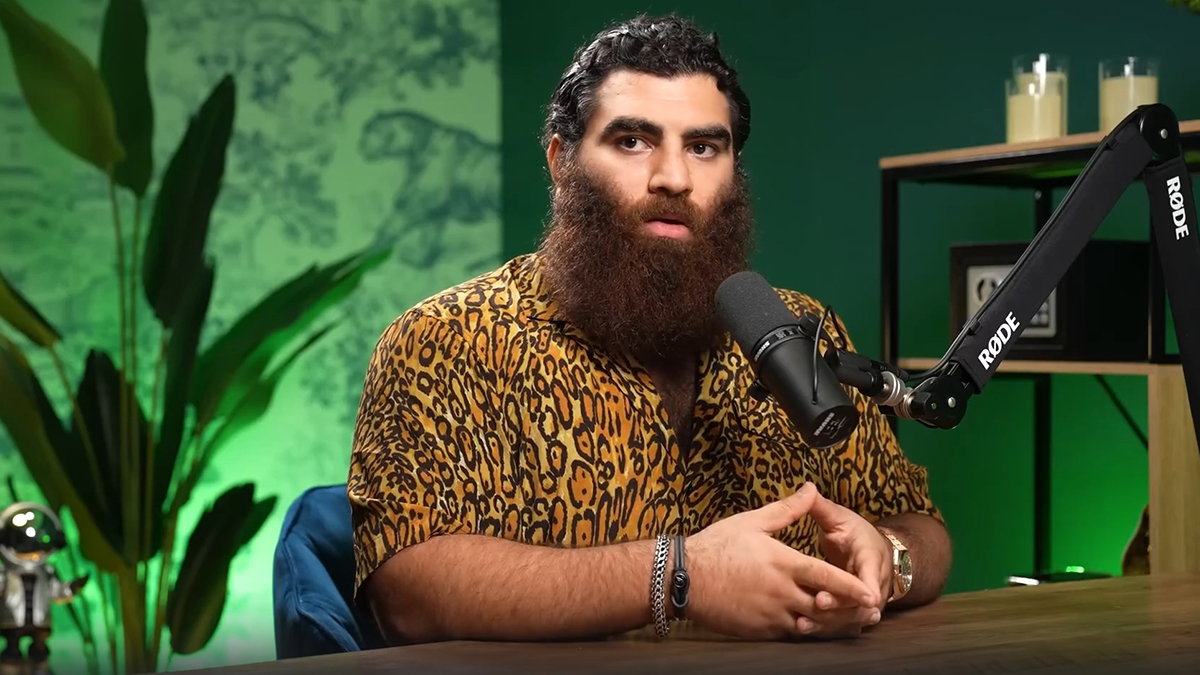 68adb7fc82682c27d34ae7bc Суд продлил арест Арсену Маркаряну до 9 ноября