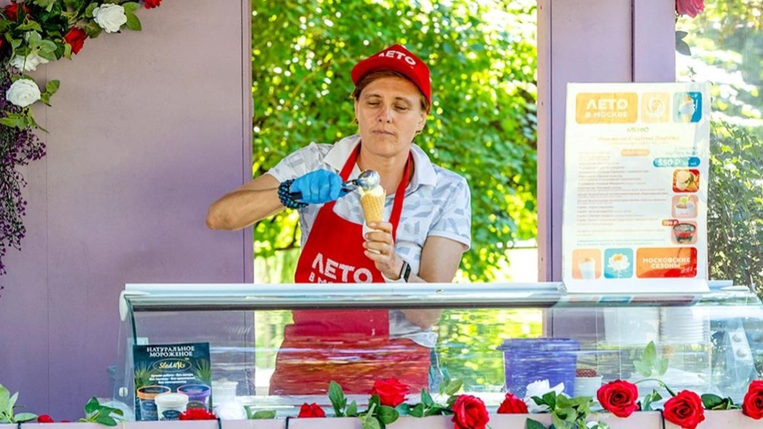 Столичные предприниматели увеличили выручку благодаря проекту «Лето в Москве»