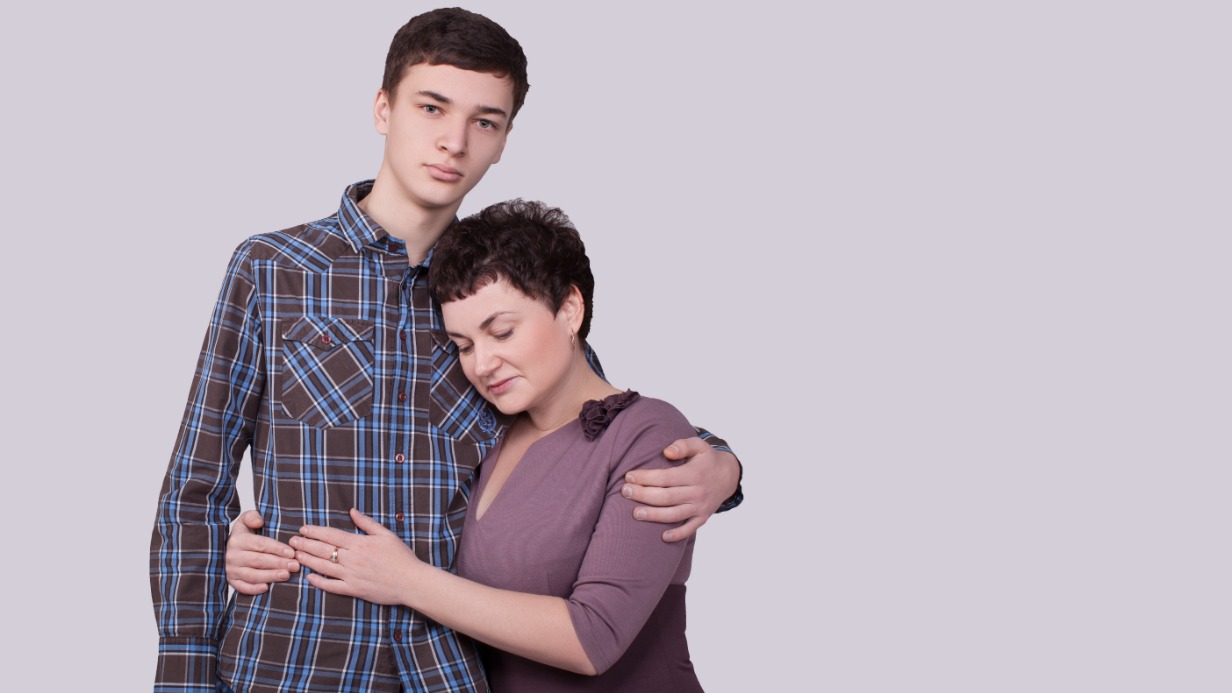 Почему молодые люди ходят на собеседования с родителями