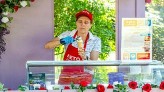 Столичные предприниматели увеличили выручку благодаря проекту «Лето в Москве»