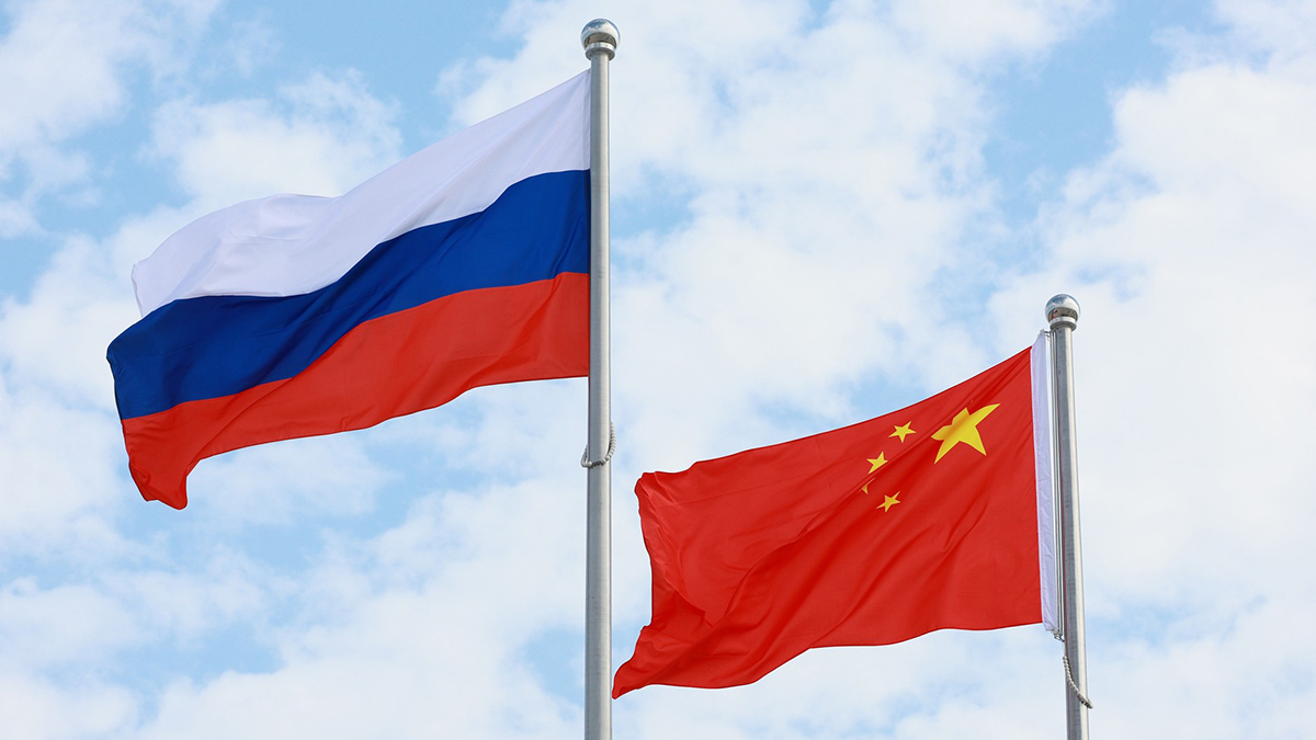 Китай введет пробный безвизовый режим для граждан России