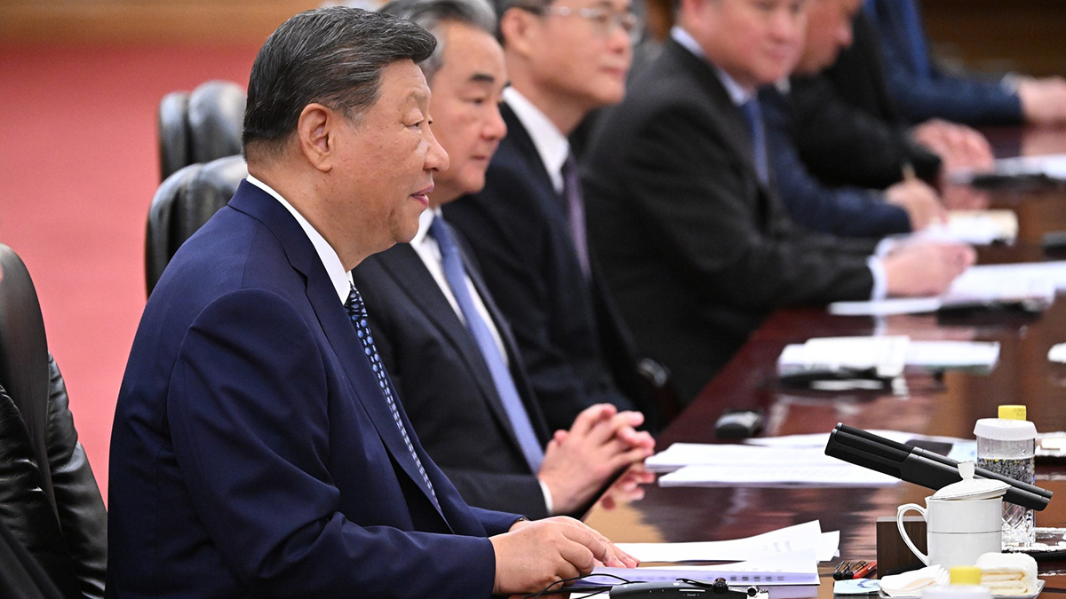 «Мой давний друг»: Си Цзиньпин начал общение с Путиным с теплых слов