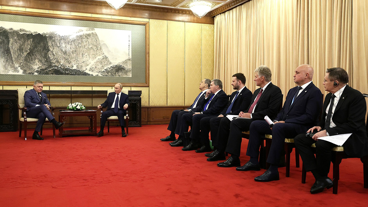 Фицо в разговоре с Путиным сравнил Евросоюз с «жабой в колодце»