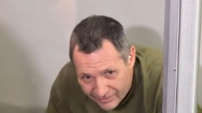 Предполагаемый убийца Парубия попросил обмен, чтобы найти тело сына в России