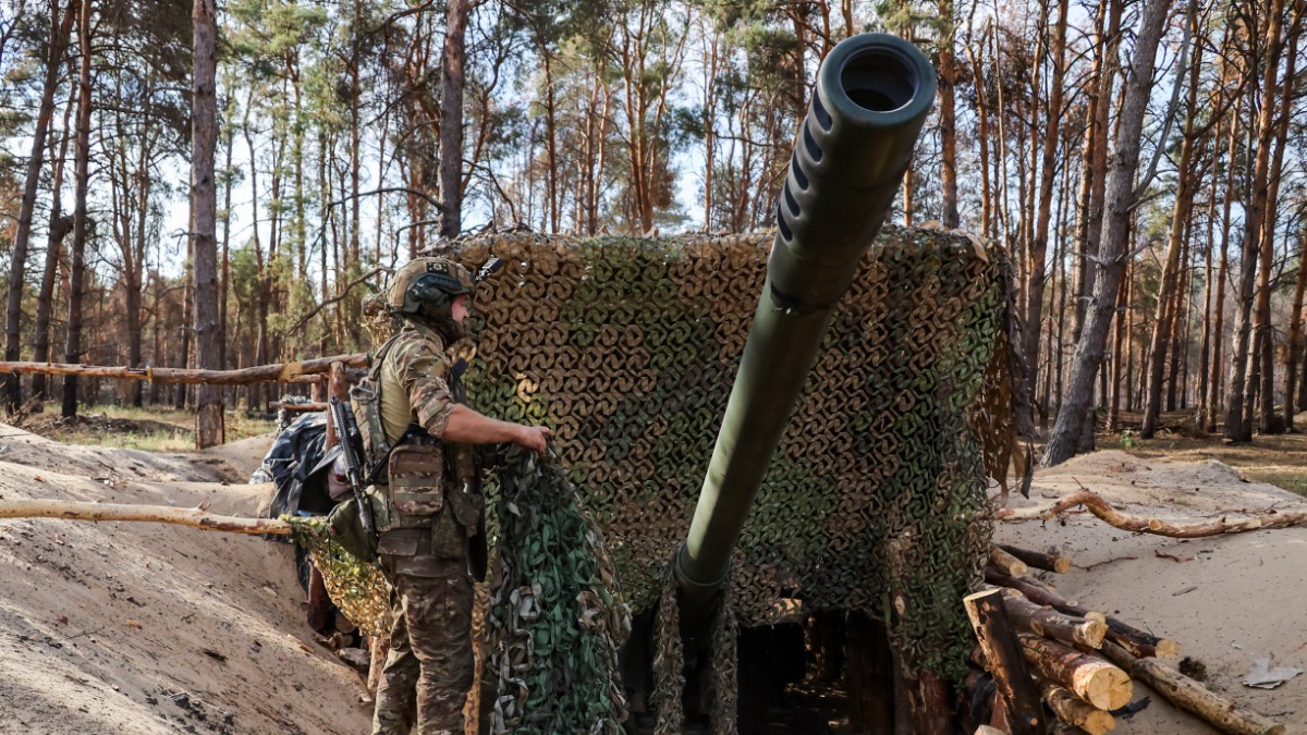 Работа артиллеристов группировки войск «Днепр» в зоне проведения СВО