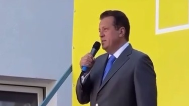 Мэр Казани на линейке 1 Сентября заявил, что из троечников выходят мэры