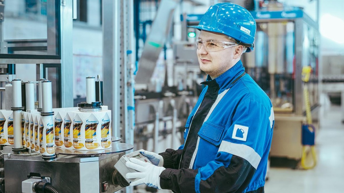 «Газпромнефть-СМ» обеспечит высокотехнологичными маслами предприятия Дальнего Востока