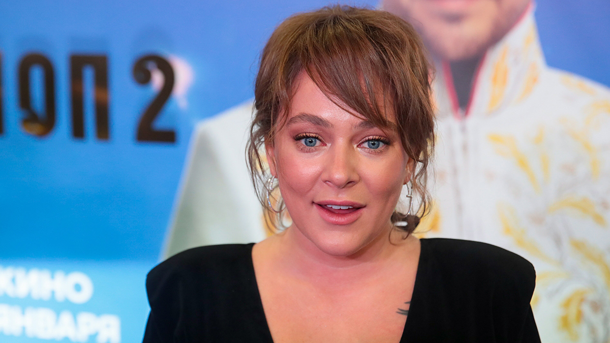 Актрису Аглаю Тарасову проверят на наркотики 