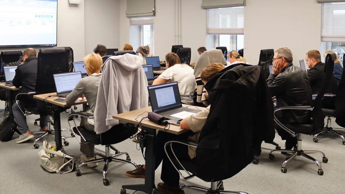 Более 650 столичных закупщиков обучились работе в Единой автоматизированной информационной системе торгов за полгода