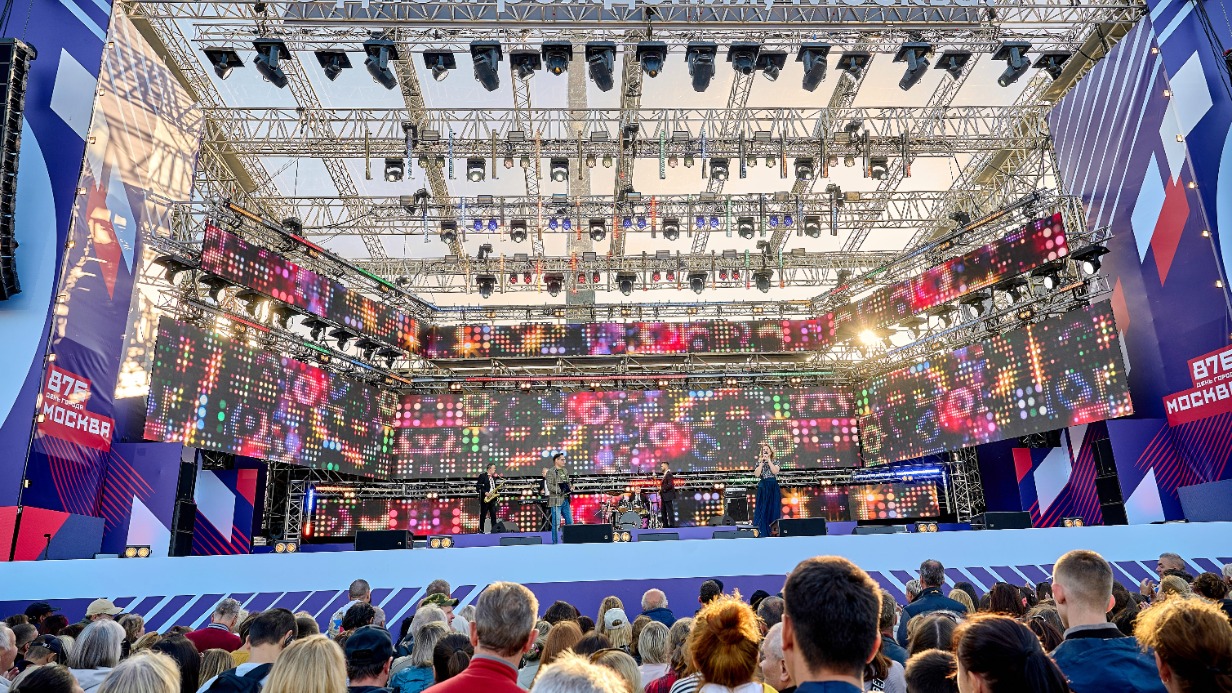 Сергунина пригласила москвичей и туристов на программу ко Дню города