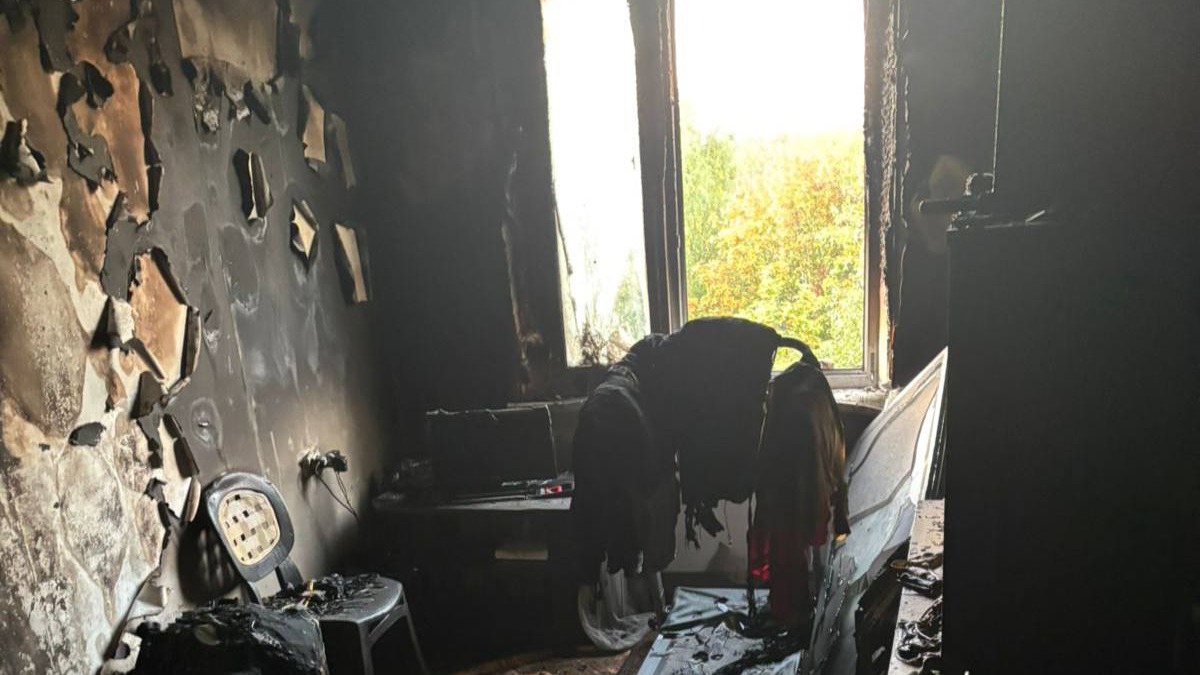 Жительница столицы погибла при пожаре в квартире в Зеленограде