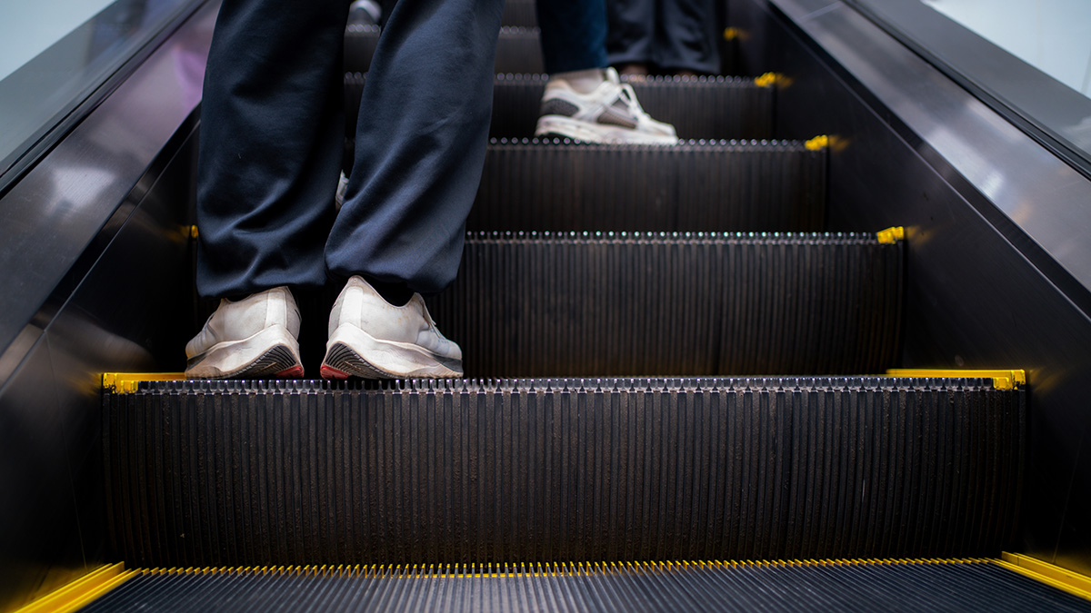 Москвичка получила травму в метро из-за потасовки двух других пассажиров