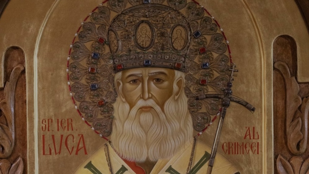 Игумения София рассказала о жизни святителя Луки после прибытия его мощей в Петербург