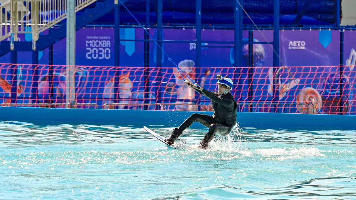 Вейкбординг в сердце инноваций: выступления и мастер-классы в «Сколкове»