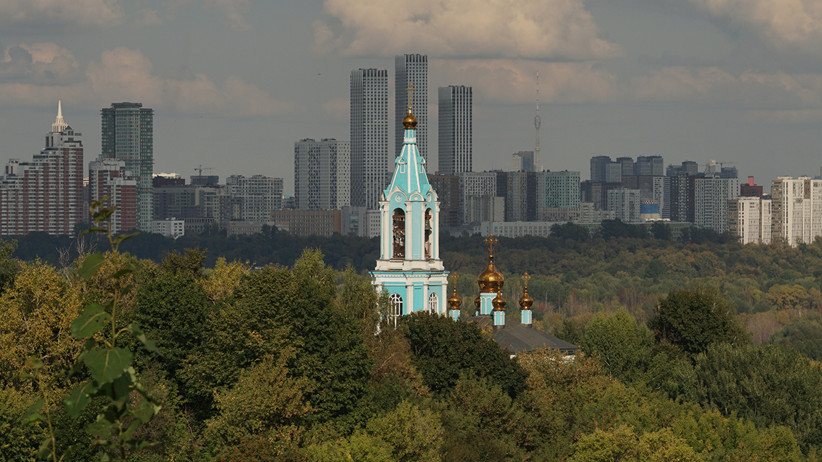 В парке «Крылатские холмы» строится трасса для горных велосипедов длиной более четырех километров