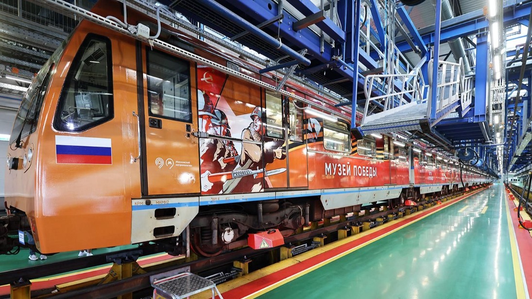 Посвященный юбилею Победы тематический поезд запустили в московском метро