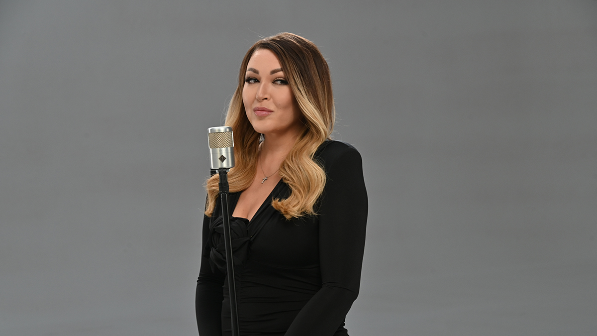 Певицу Дубцову обвинили в написании песен с помощью ИИ