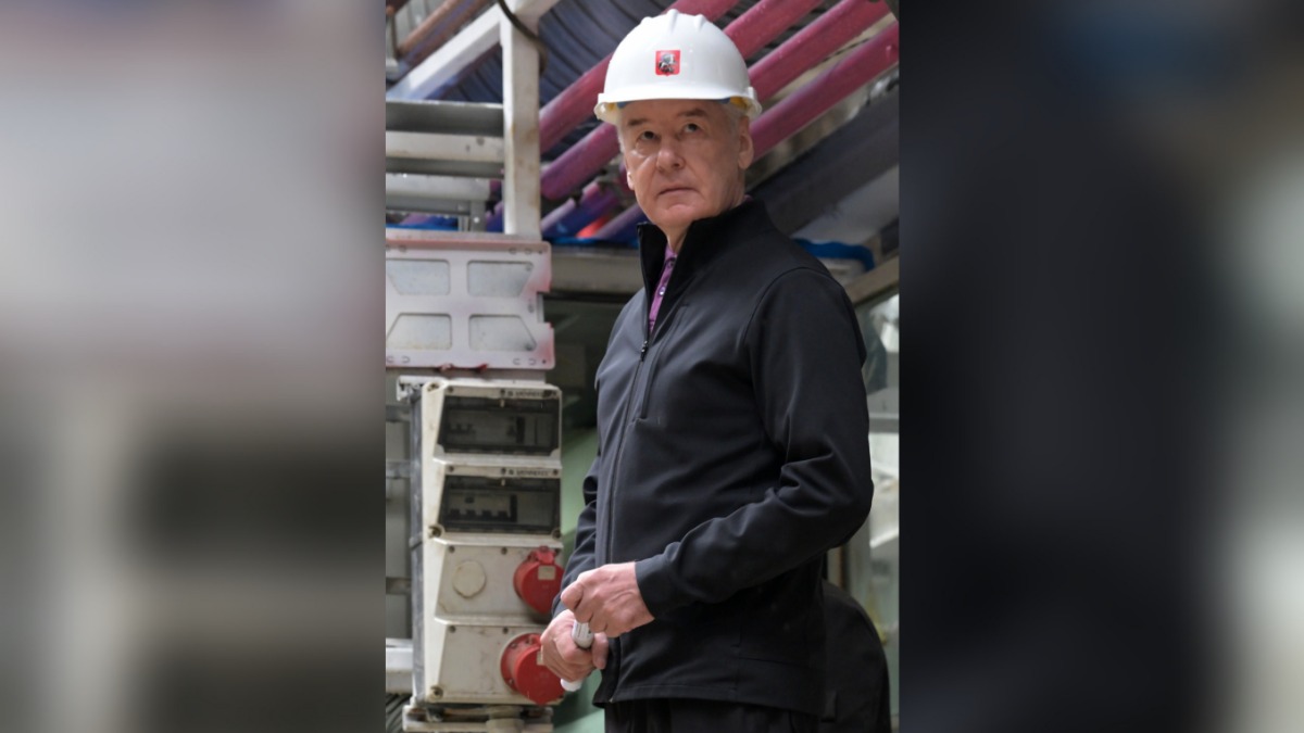 Мэр Москвы Сергей Собянин на старте проходки участка Бирюлевской линии от метро «Остров Мечты» до «Кленового бульвара». Общая протяженность ветки составит 22,2 километра