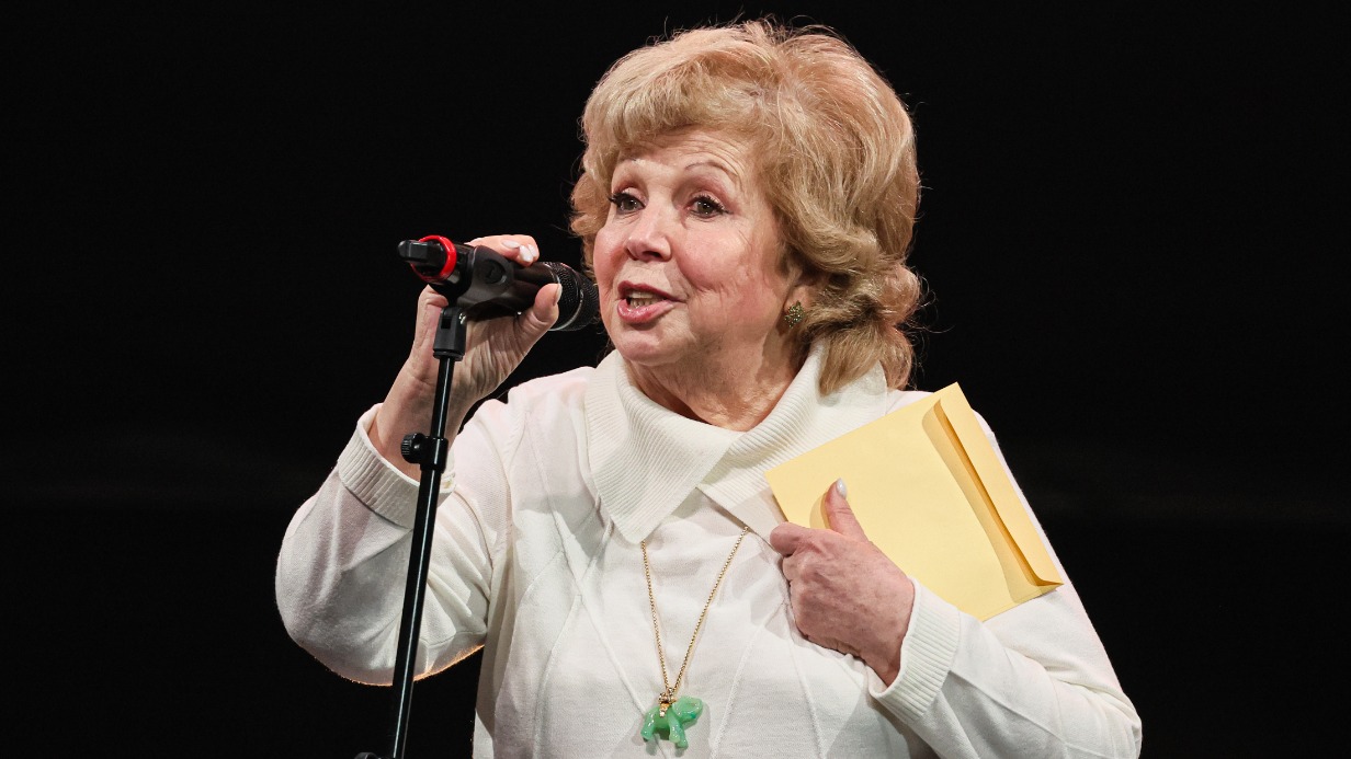 Интервью с поэтессой Ларисой Рубальской: стихи, личная жизнь