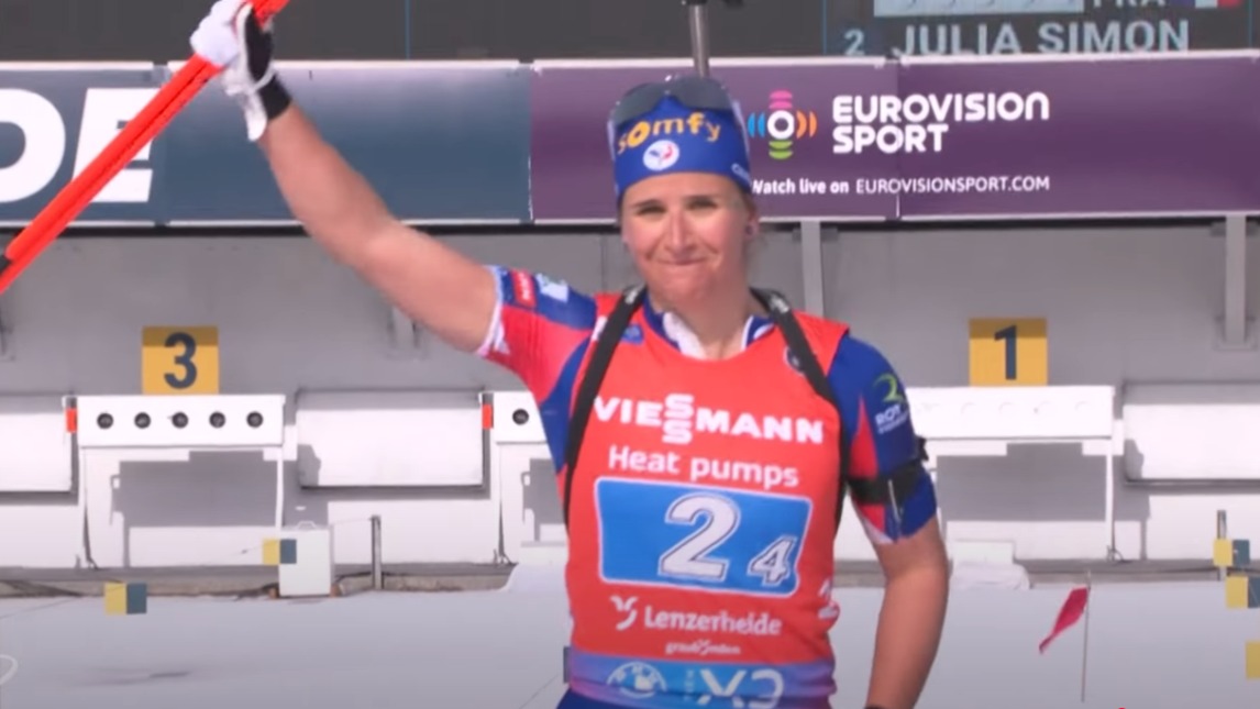 Десятикратная чемпионка мира по биатлону Жулия Симон предстанет перед судом