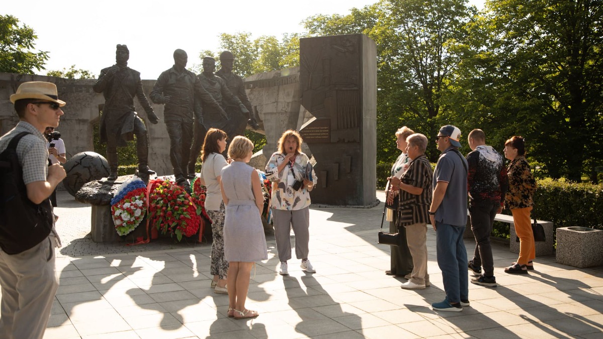 Музей Победы пригласил на бесплатные экскурсии в парке ко Всемирному дню туризма