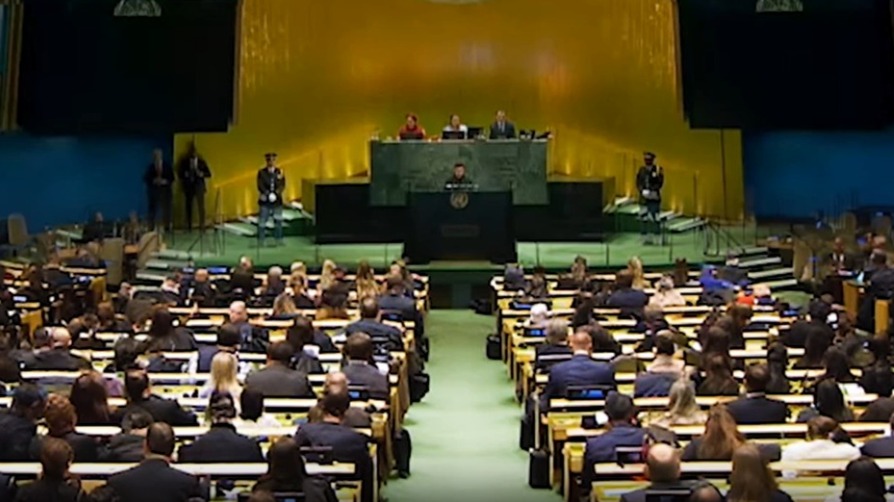 Украинский канал дорисовал людей в пустом зале на выступлении Зеленского в ООН