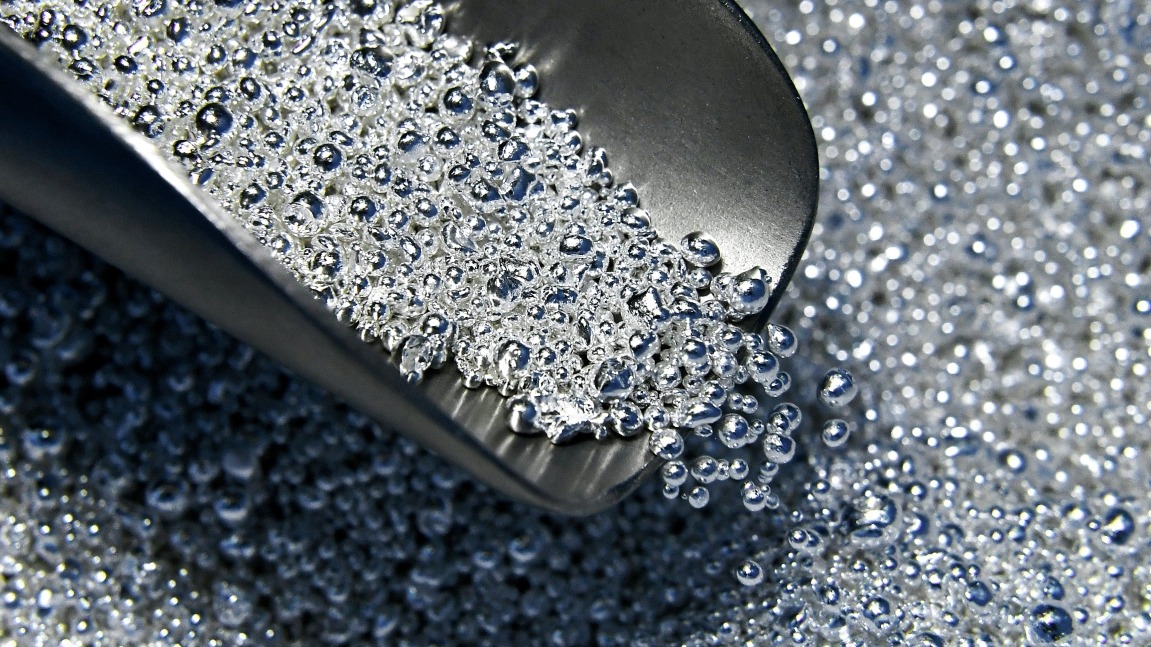 Стоимость платины на NYMEX достигла рекордного уровня с 1 апреля 2013 года