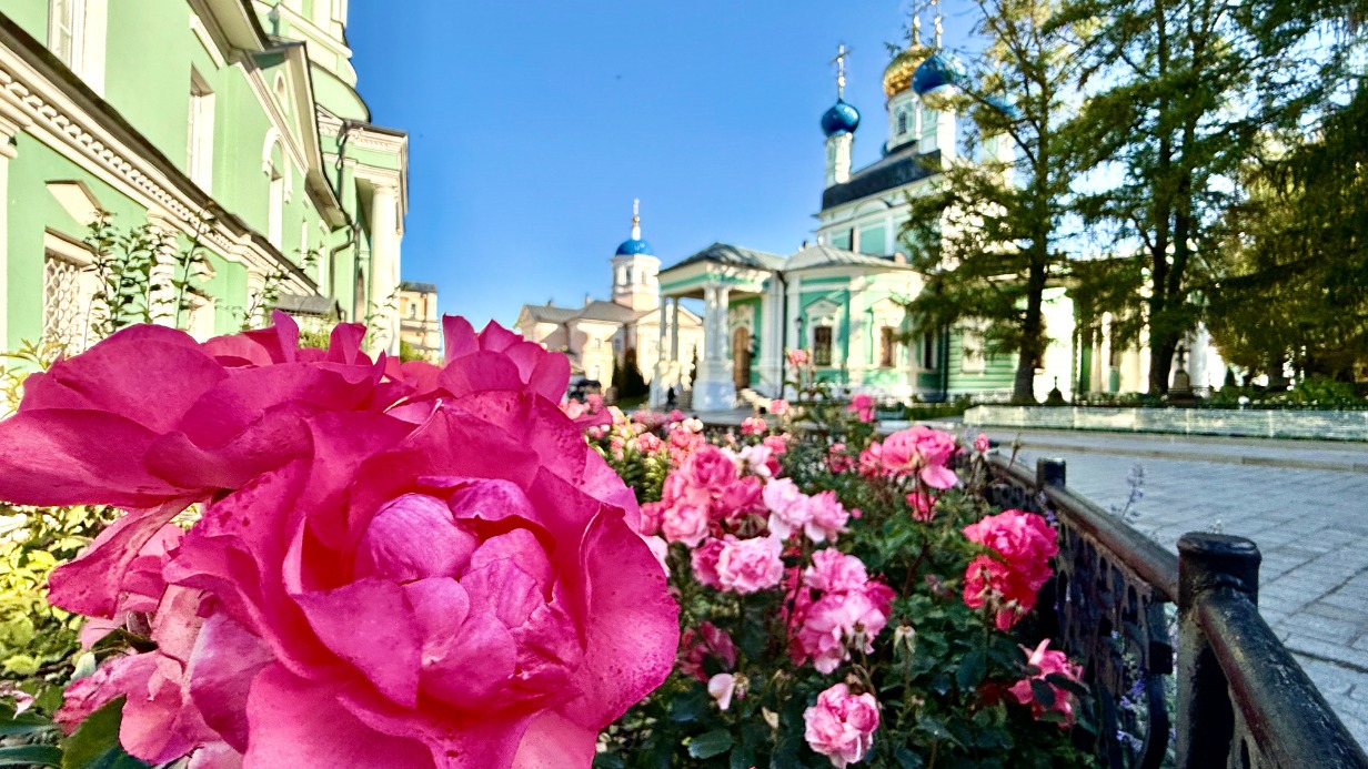 Ко Всемирному дню туризма в ОК стартовали просветительские проекты «Духовные тропы» с гидами по святым местам 