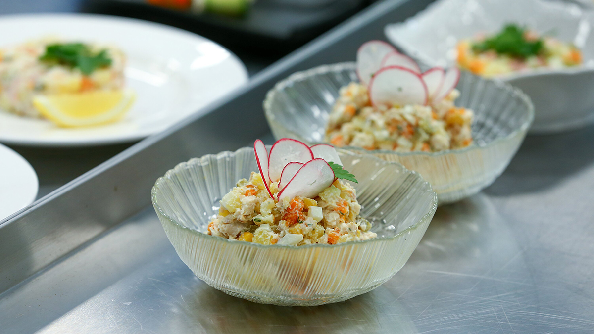 Какие блюда на новогоднем столе самые вредные