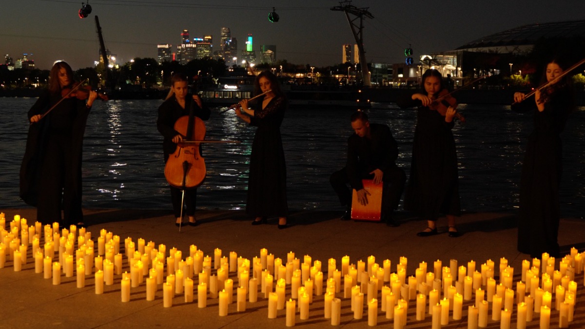 Оркестр MUSE устроил для москвичей перфоманс на Воробьевых горах 