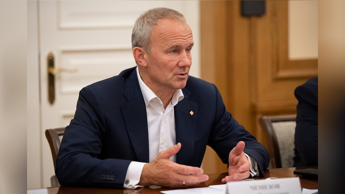 Бывшему вице-губернатору Свердловской области Чемезову продлили домашний арест