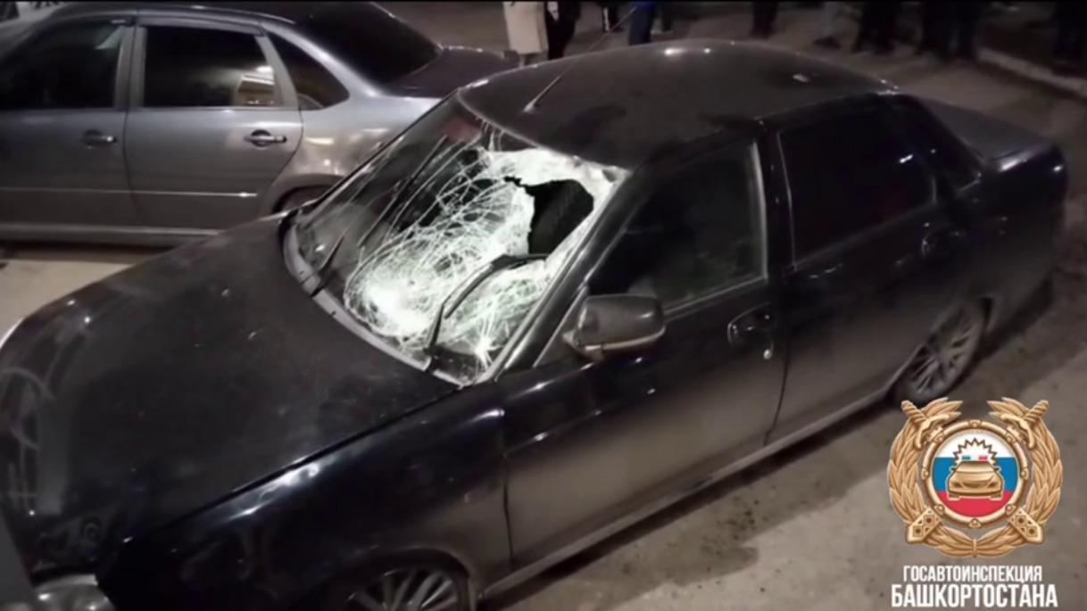 Мужчина за рулем на большой скорости сбил мать с ребенком в Башкортостане