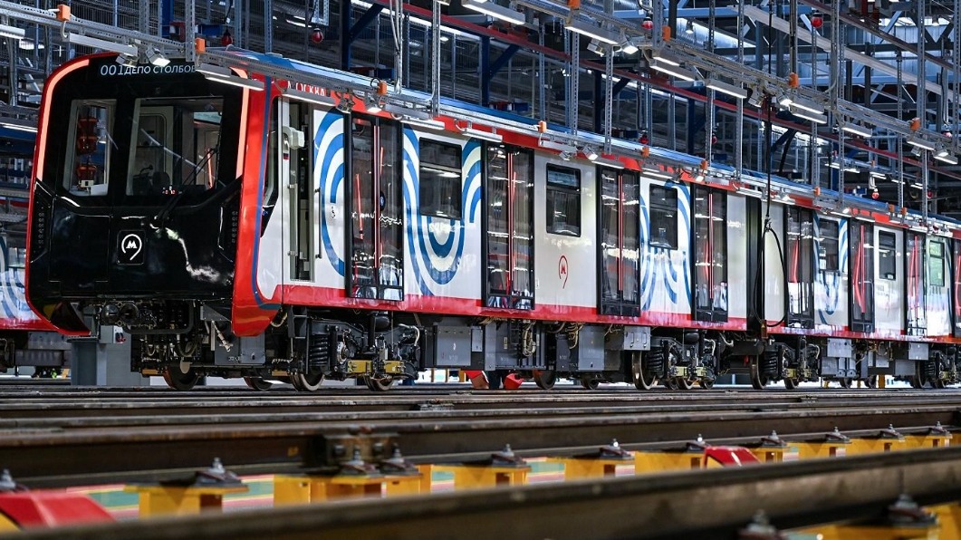 Собянин рассказал о планах по обновлению парка поездов в московском метро