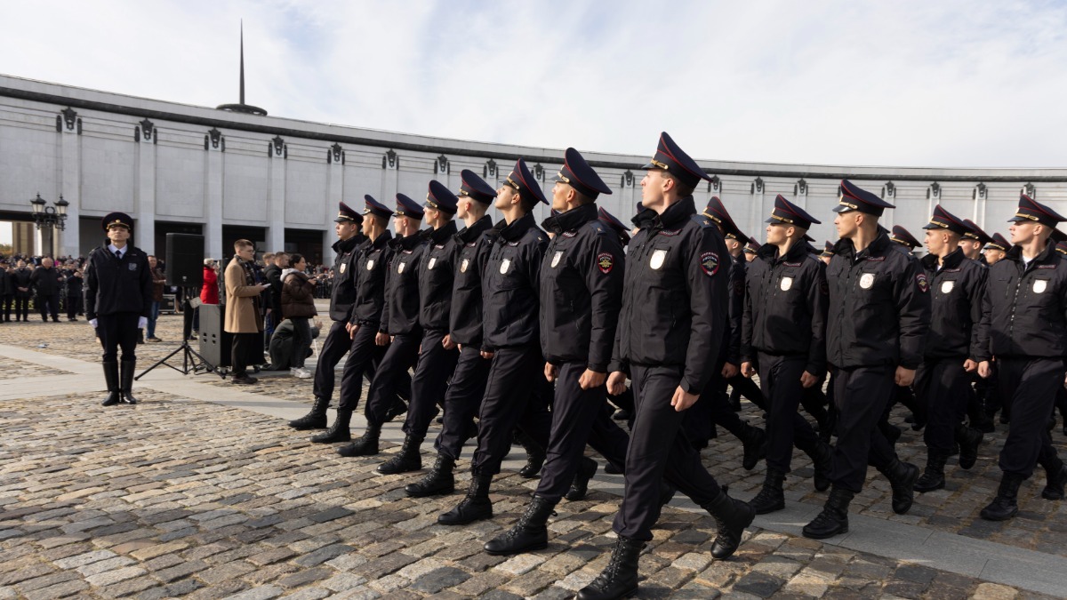 Более тысячи первокурсников Московского университета МВД России имени В.Я. Кикотя приняли присягу у стен Музея Победы