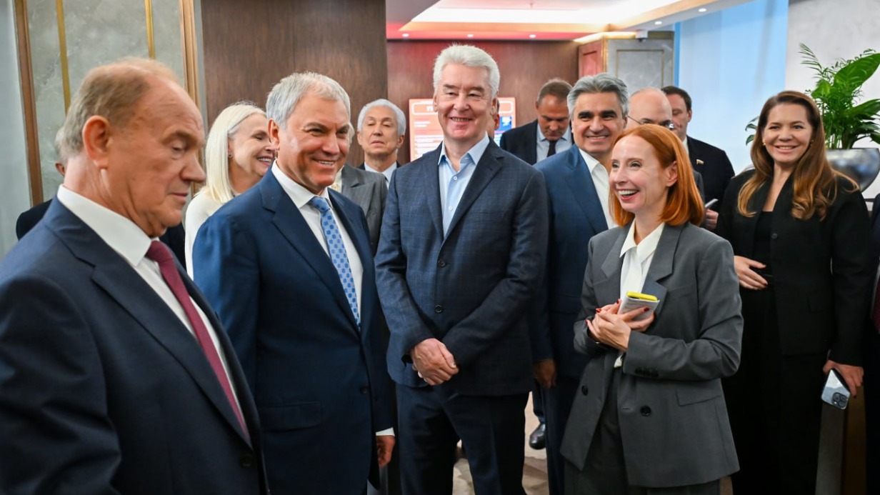 Сергей Собянин и Вячеслав Володин посетили уникальный центр «Профессии будущего»