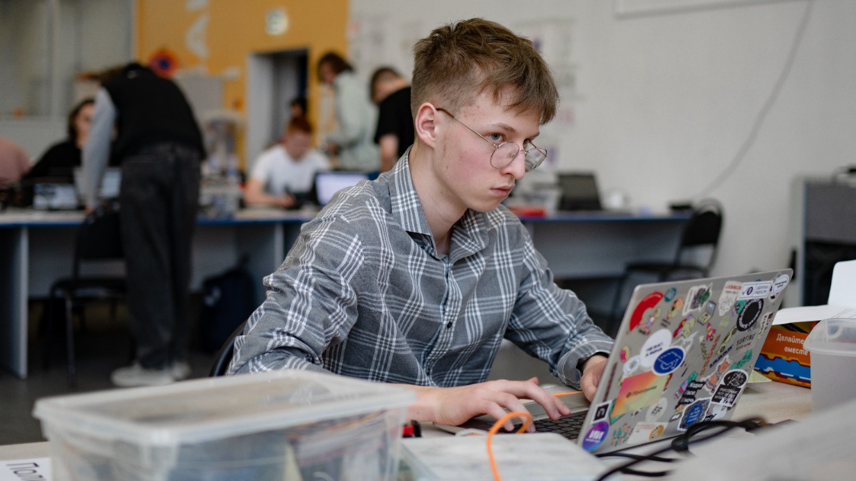 Анастасия Ракова рассказала о первой Открытой всероссийской олимпиаде по робототехнике