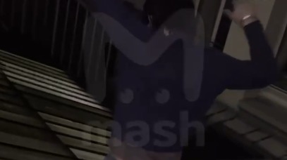 Появились кадры падения рэпера Vacio с высоты трех этажей через стекло