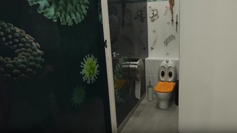 Образовательно-развлекательный туалет открылся в Московском зоопарке