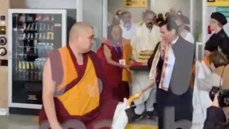 Мощи Будды впервые привезли в Россию