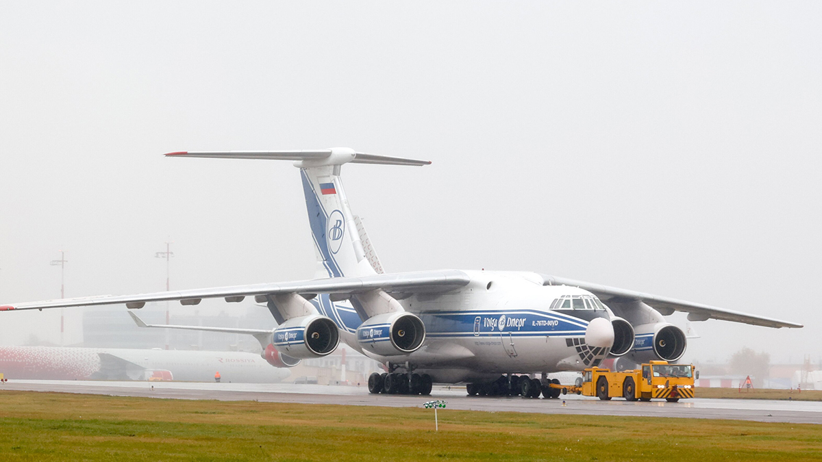 Старые самолеты в России расконсервируют для поддержания пассажиропотока