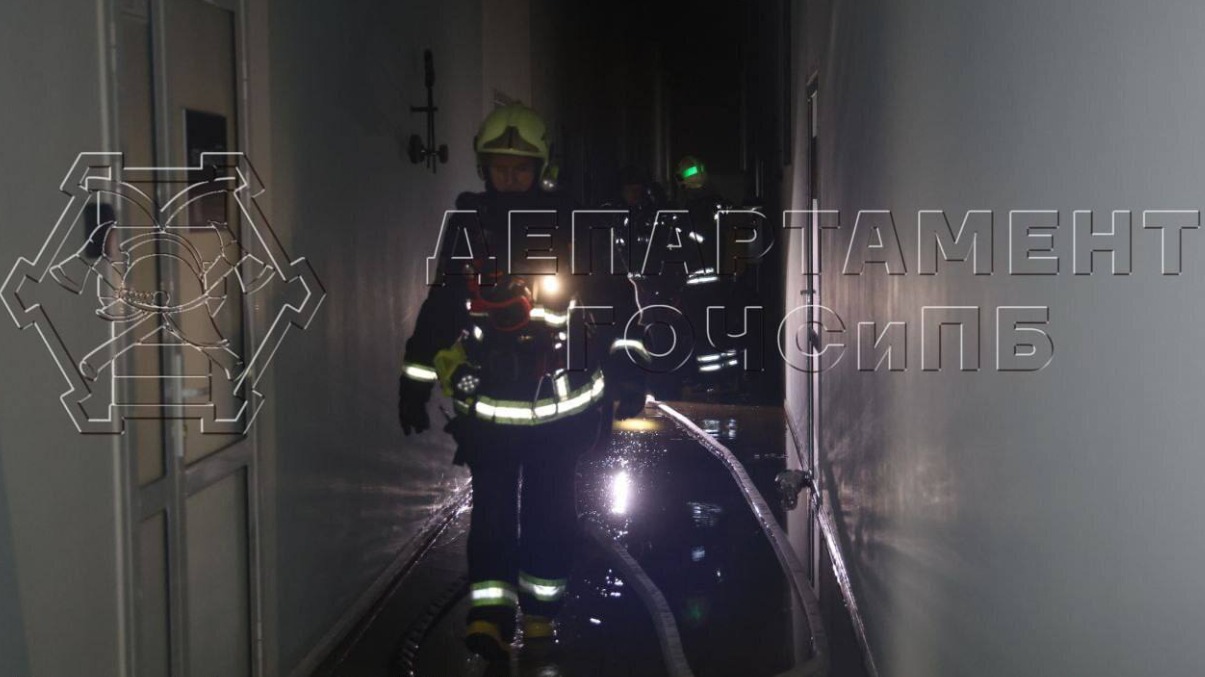 В каком помещении произошел пожар в Бумажном проезде в Москве