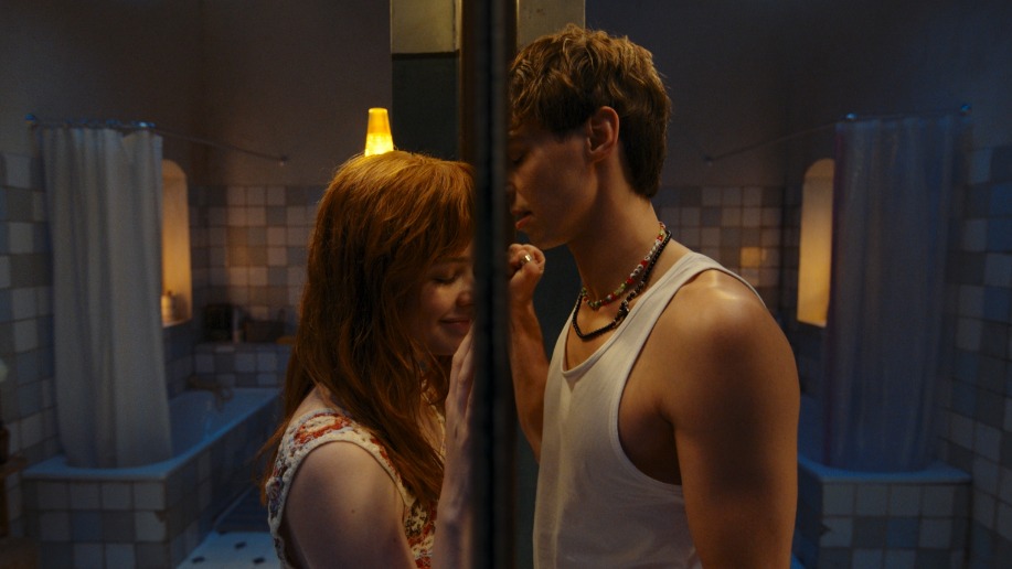 Кадр из фильма «Сводишь с ума». Главные роли в фильме исполнили актриса Мила Ершова (Алиса) и Юрий Насонов (Иван)