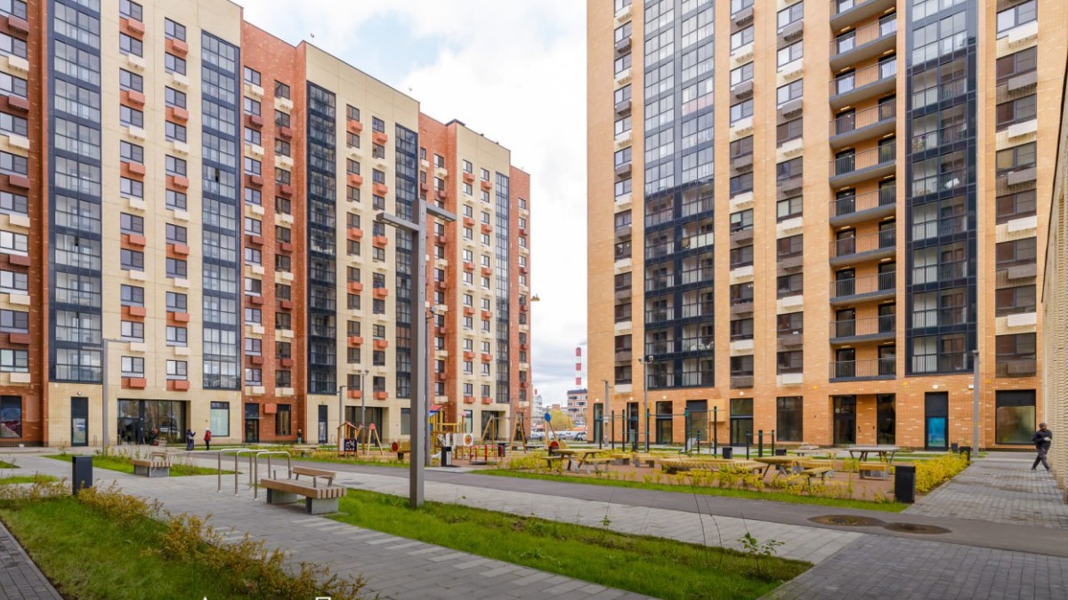 Собянин: Еще 14 новостроек передано под заселение по программе реновации