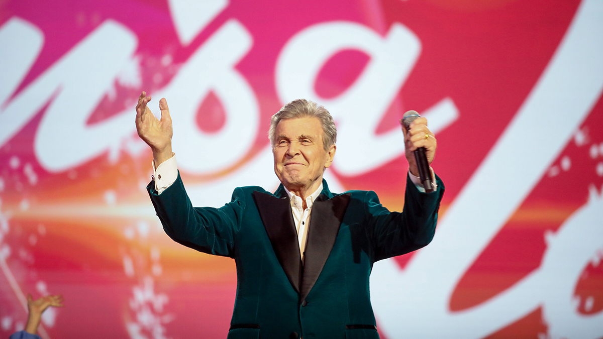 Лещенко признался, что чувствует себя Волочковой, когда ему дарят много цветов