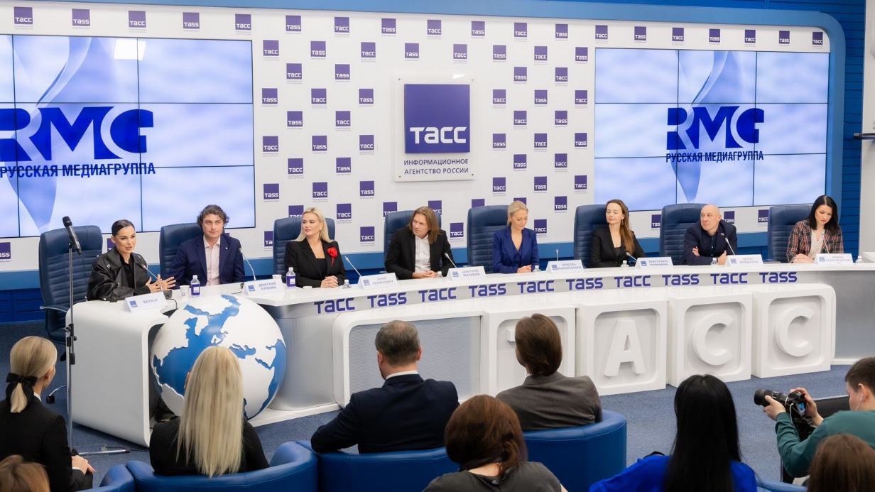 «Русское Радио» получило орден Почета