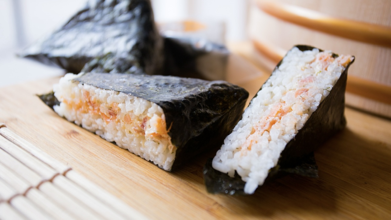 Baza: Спрос на японские онигири в России вырос на 30 процентов