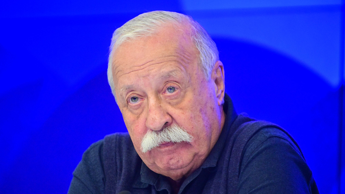 Леонид Якубович заявил, что останется ведущим «Поля чудес» навсегда