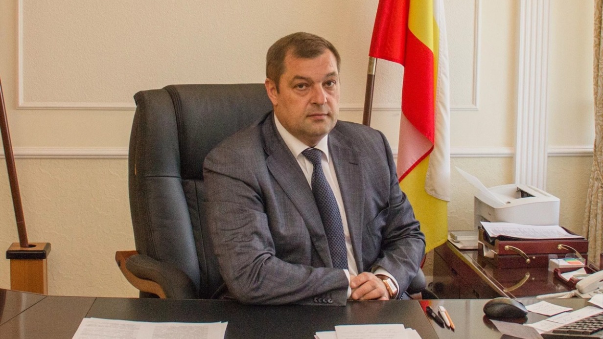 Отстранение мэра Рязани Артемова: проверка на коррупцию, критика от губернатора и проблемы в партии