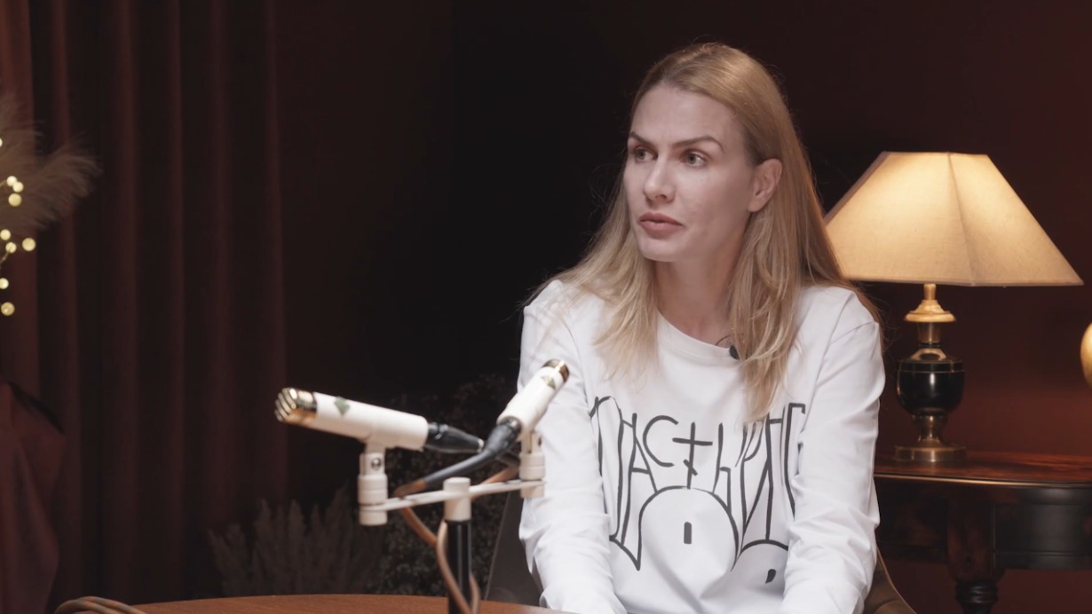 Режиссер Александра Франк потеряла ребенка после нападения на курорте